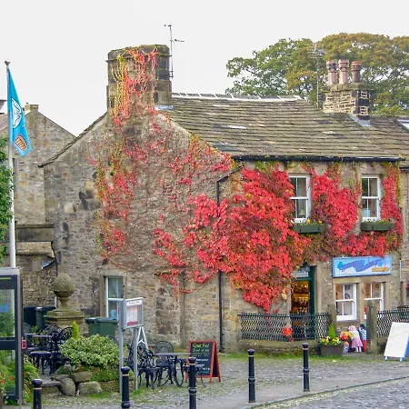 Sunny Mount * سكيبتون